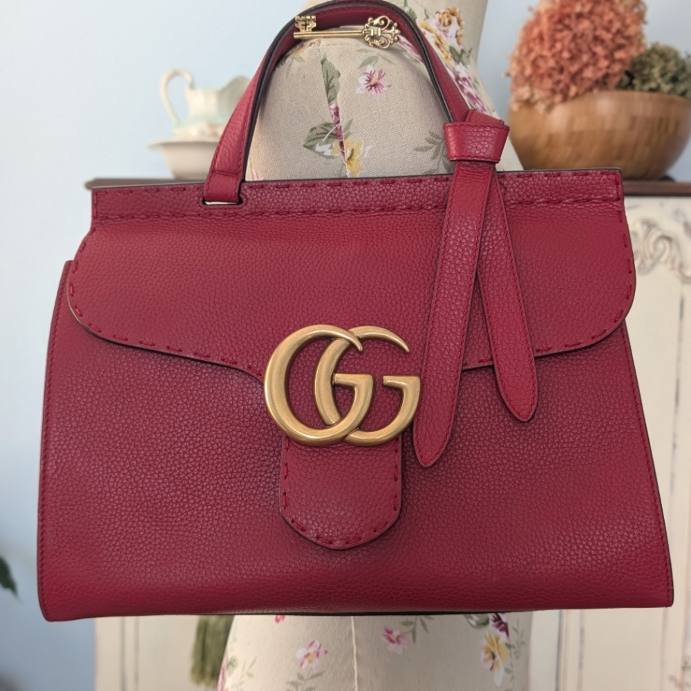 Gucci Red Marmot‎ Top handle Handbag